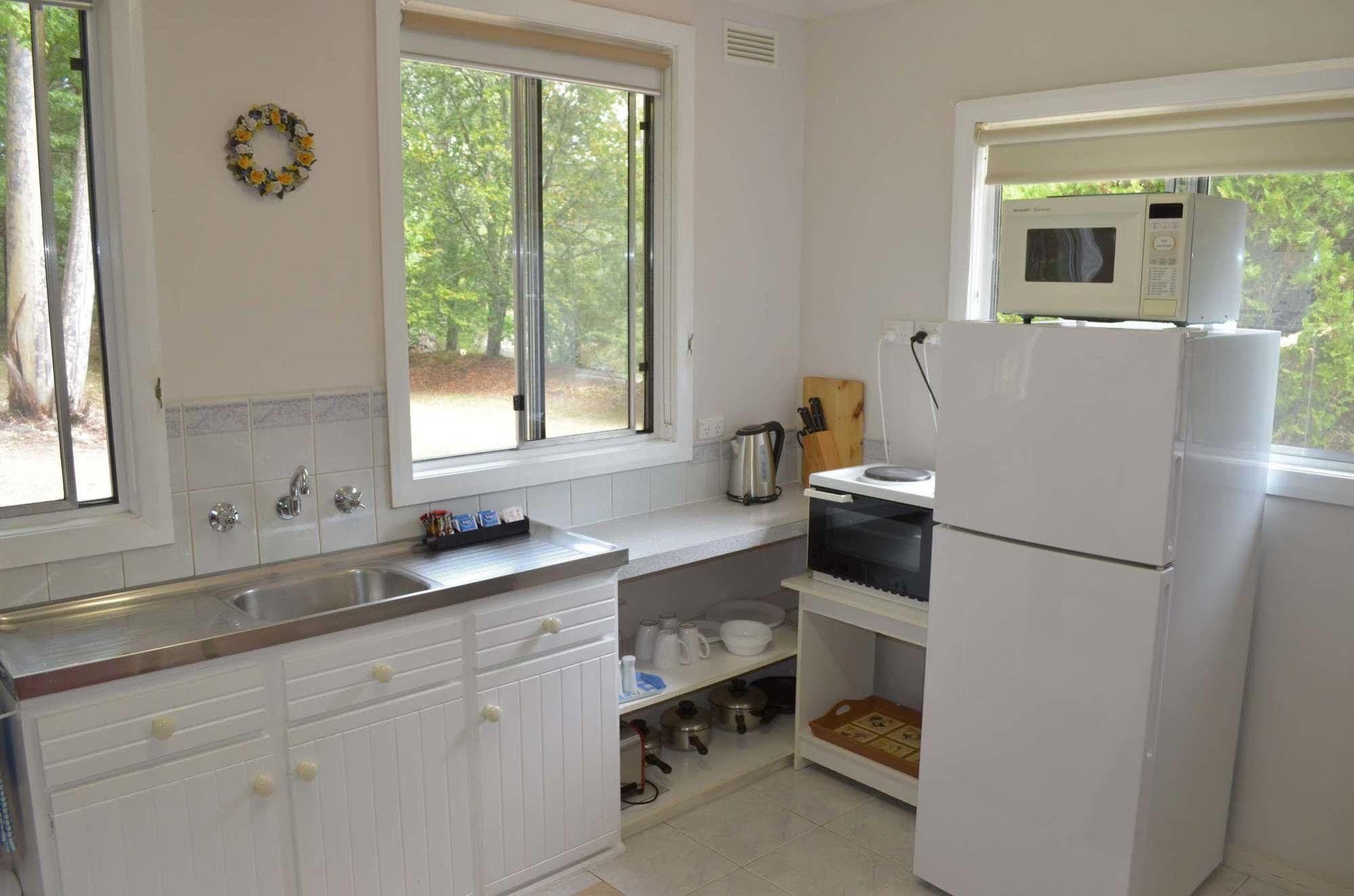 Alpine Riverside Cottages Porepunkah Esterno foto